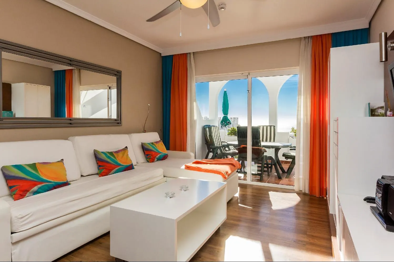 *** Aparthotel Regency Torviscas Apartments And Suites Costa Adeje  Španělsko